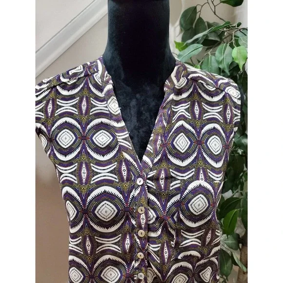 H&M Women's Multicolor 100% Polyester V-Neck Sleeveless Casual Pullover Shirt 10 - Picture 3 of 11